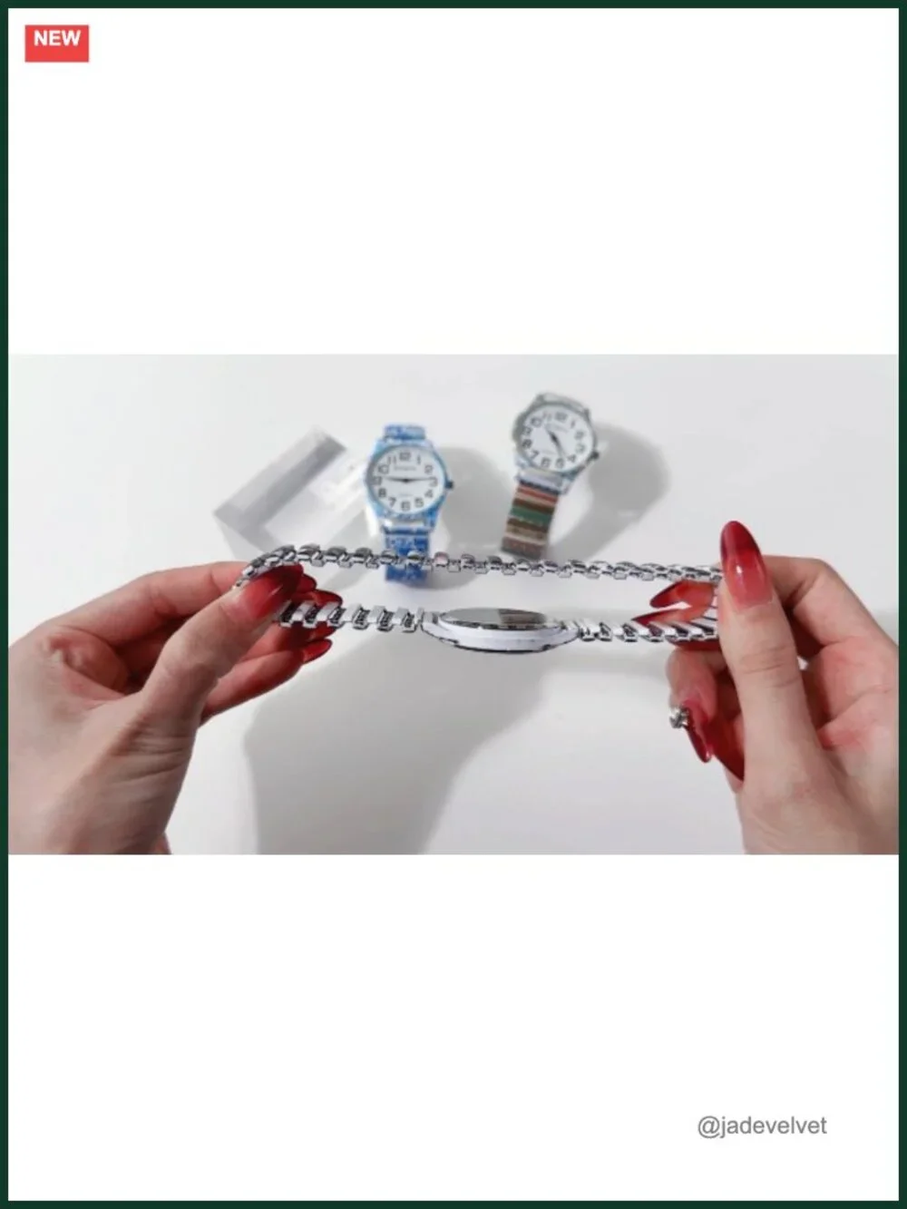 Women's Stretch Band Watch Easy Reader Analog Quartz Floral Elastic Wristwatch